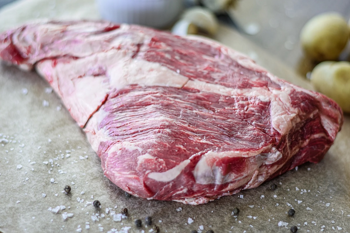 Τσικνοπέμπτη: Το μυστικό της τέλειας μαρινάδας για ζουμερό κρέας