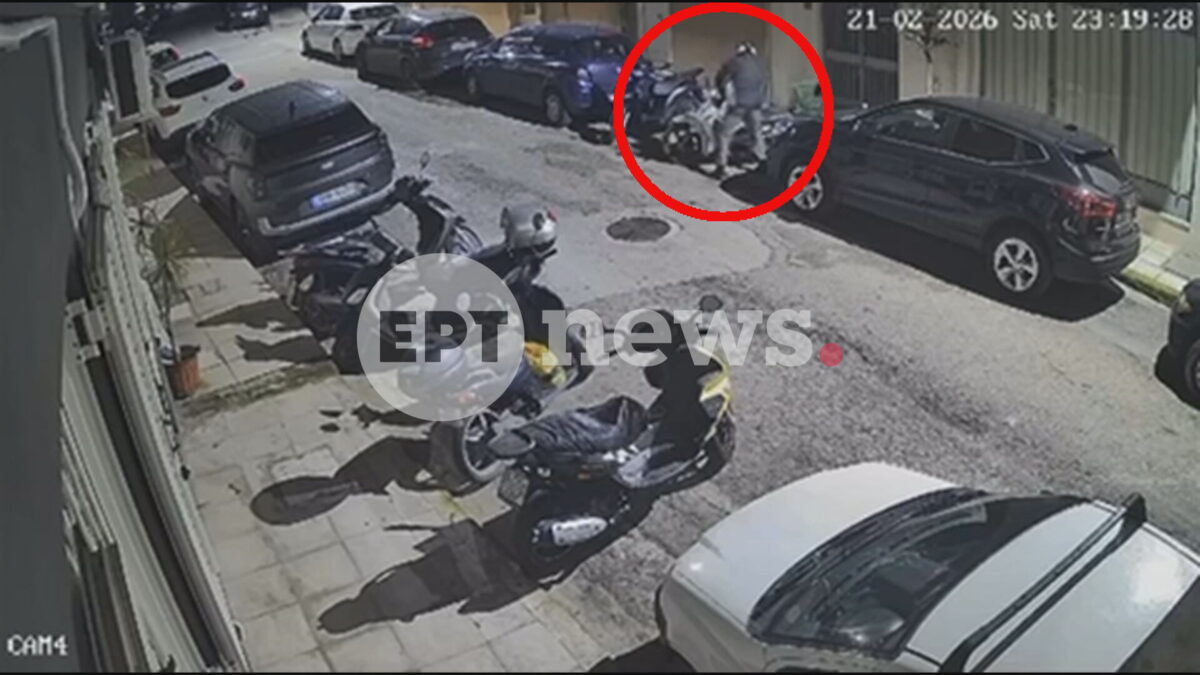 Πατρινό καρναβάλι για πάντα και για… επίδοξους ληστές – Όσο οι άλλοι χόρευαν, εκείνος έκλεβε μηχανές