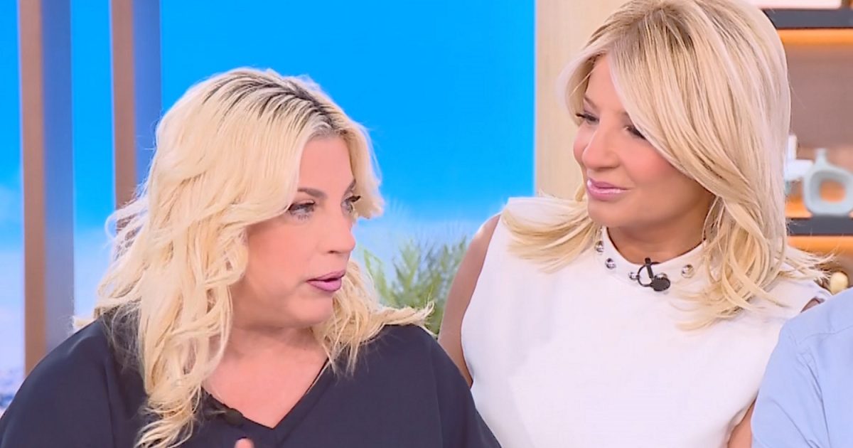 Νάνσυ Νικολαϊδου σε Φαίη Σκορδά: «Θα έρθουμε με πλακάτ ως οι ακάλεστοι»