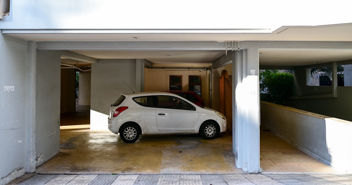 Στα ύψη οι τιμές πάρκινγκ: Για 1 εκατ. ευρώ πουλήθηκε χώρος 12,5 τ.μ. στην Κηφισιά