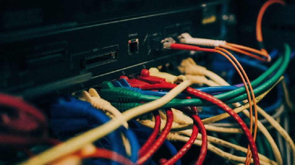 Πολωνία: Πρώην επικεφαλής σε υπηρεσίες πληροφοριών κατηγορούνται για χρήση κατασκοπευτικού λογισμικού