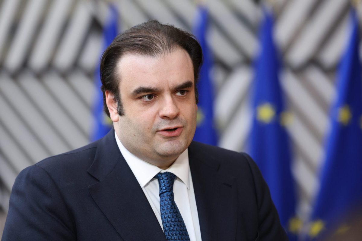 Νέα μέτρα στήριξης σε 2 δόσεις – Αυτά είναι τα 6 που εξετάζονται