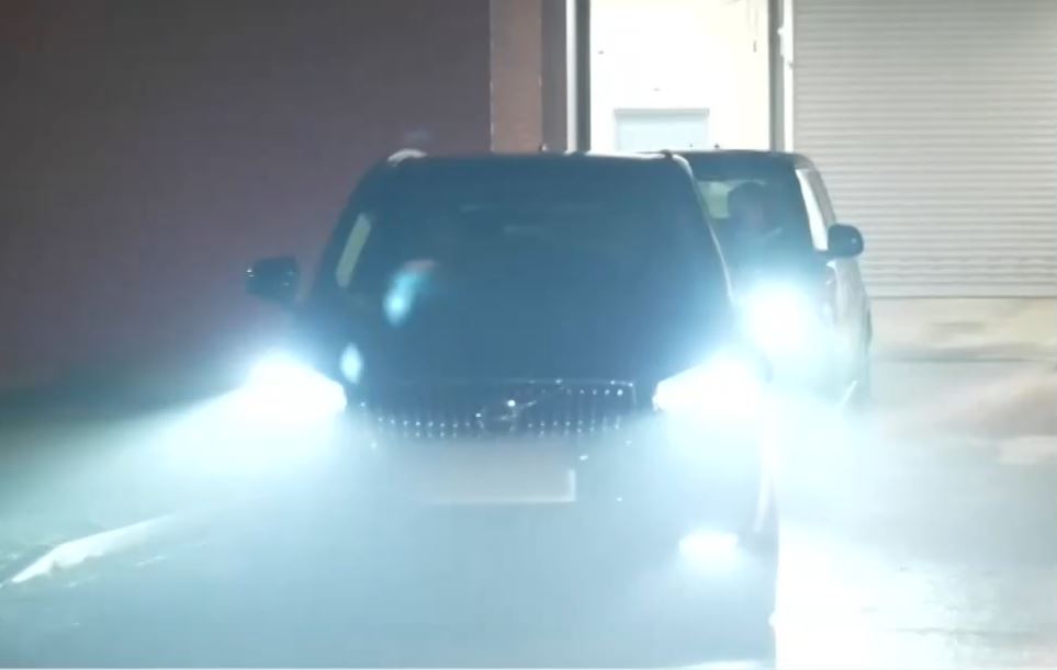 Ελεύθερος ο έκπτωτος πρίγκιπας Άντριου μετά από πολύωρη κράτηση – Συνεχίζεται η έρευνα