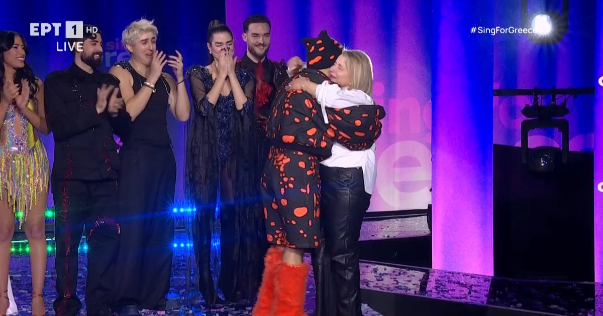 Eurovision 2026 – Εθνικός Τελικός: Ο Ακύλας ανέβασε στη σκηνή τη μητέρα του και ξέσπασαν όλοι σε δάκρυα