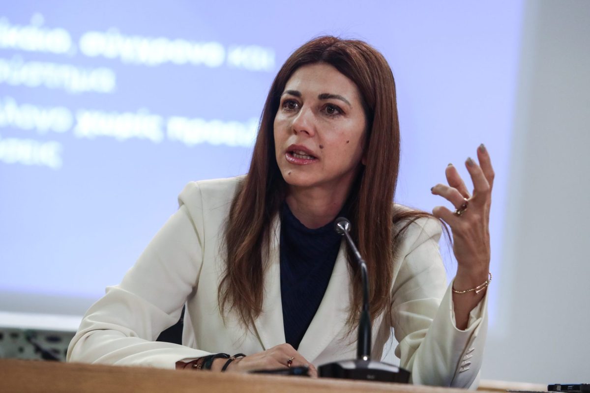 Ανοίγει ο διάλογος για το Εθνικό Απολυτήριο – «Χωρίς αιφνιδιασμούς», λέει η Ζαχαράκη