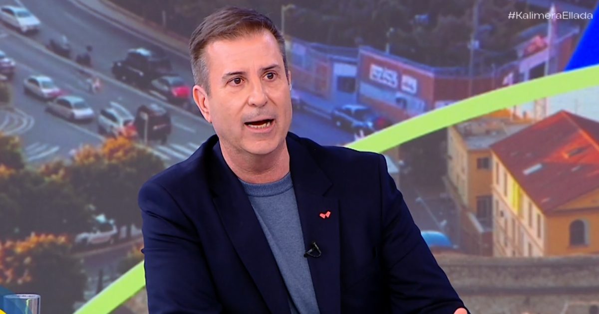 Ο Παναγιώτης Στάθης ανακοίνωσε με δάκρυα στον αέρα τον θάνατο της μητέρας του