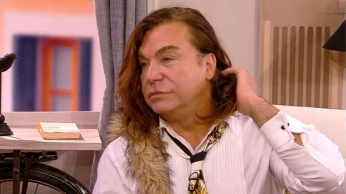 Δραματικές στιγμές για τον Τρύφωνα Σαμαρά – Σκοτώθηκε το σκυλάκι του στα παρασκήνια του J2US