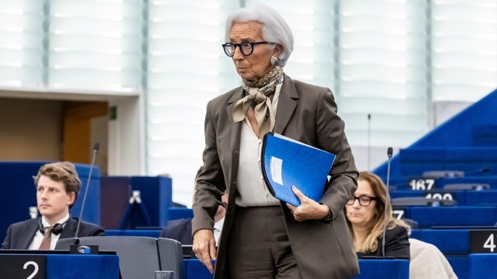 ΕΚΤ: Η Κρ. Λαγκάρντ δεν έχει λάβει «καμιά απόφαση» για πρόωρη αποχώρηση σύμφωνα με εκπρόσωπό της