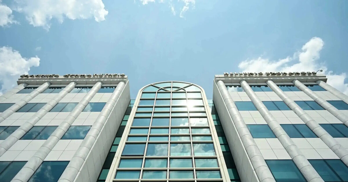 Νέα εποχή για το Χρηματιστήριο Αθηνών: Επενδυτές για τις ελληνικές μετοχές και αναβάθμιση στις Ανεπτυγμένες Αγορές