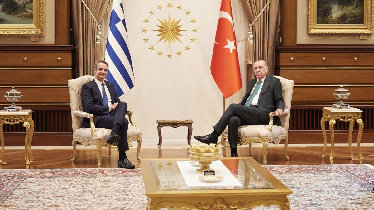 Μητσοτάκης: Αμοιβαία επωφελής και λειτουργική σχέση με άρση κάθε απειλής- Ερντογάν: Αλληλένδετα, ακανθώδη, αλλά όχι άλυτα τα προβλήματα στο Αιγαίο