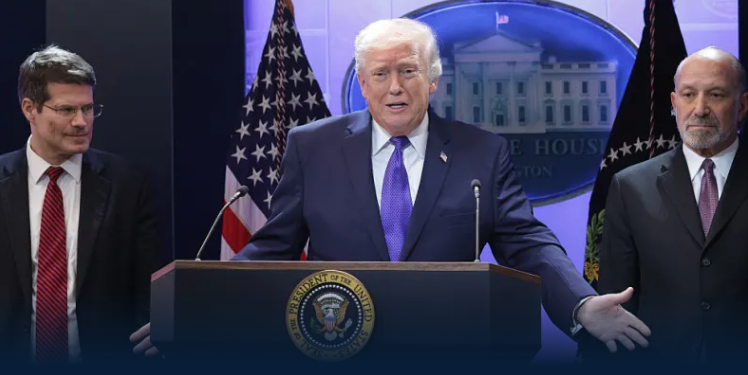 Τραμπ: Ανακοίνωσε παγκόσμιο δασμό 10% – Τι είπε για την απόφαση του Ανώτατου Δικαστηρίου