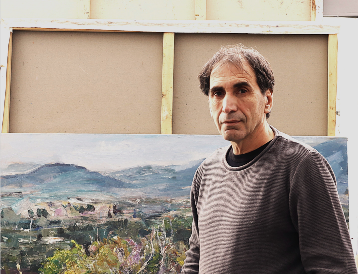 Στη ζωγραφική με συνεπαίρνει «η γοητεία του επιπόλαιου»