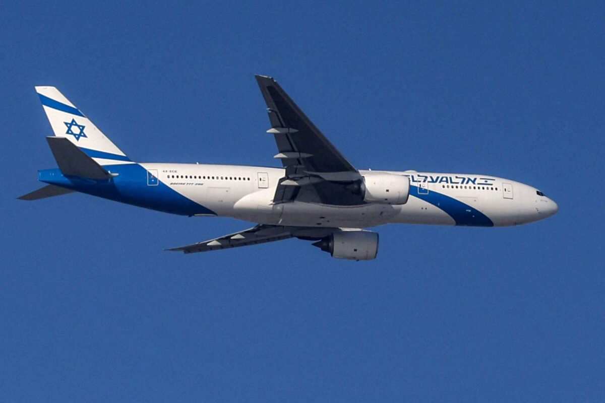 Η El Al επανεξετάζει τις λειτουργίες της και ζητά άνοιγμα του αεροδρομίου Ραμόν