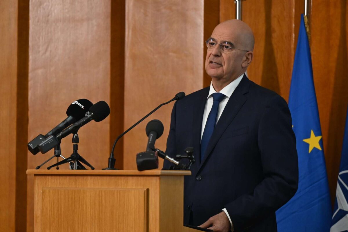 Ν. Δένδιας για Ευαγόρα Παλληκαρίδη: Τιμή στη μνήμη του ήρωα της Κύπρου 69 χρόνια μετά την εκτέλεσή του