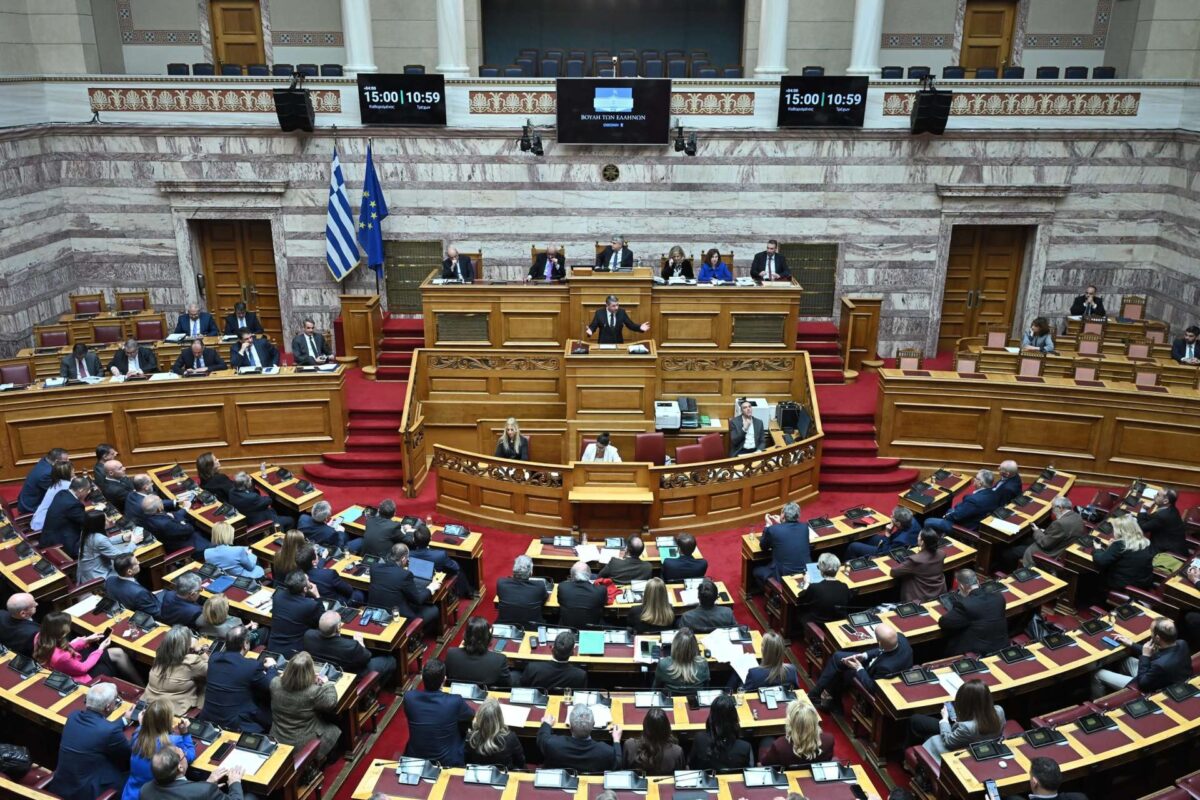 Βουλή: Υπερψηφίστηκε στην Επιτροπή η ενεργειακή σύμβαση της Ελλάδος με Chevron – Παπασταύρου: Τα 10+1 οφέλη για τη χώρα μας