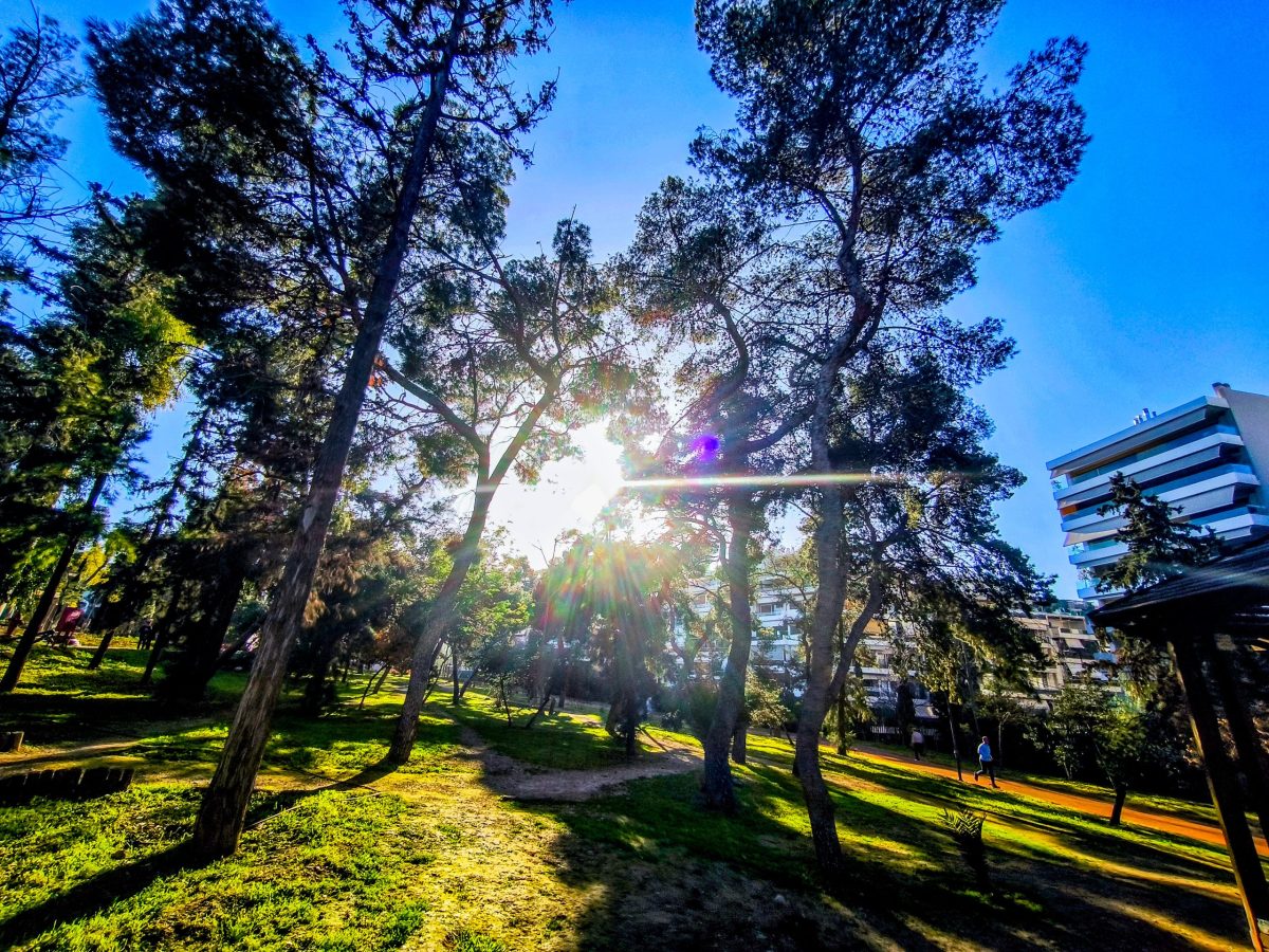 Ανοιξιάτικο αλλά άστατο το σκηνικό του καιρού – Πού θα βρέξει