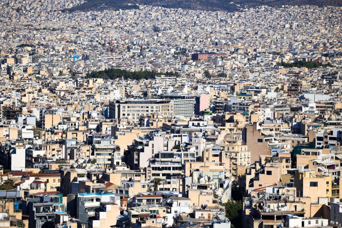 ΑΑΔΕ: Αναρτήθηκαν τα εκκαθαριστικά ΕΝΦΙΑ 2026 – Μείωση 50% για κύριες κατοικίες σε μικρούς οικισμούς