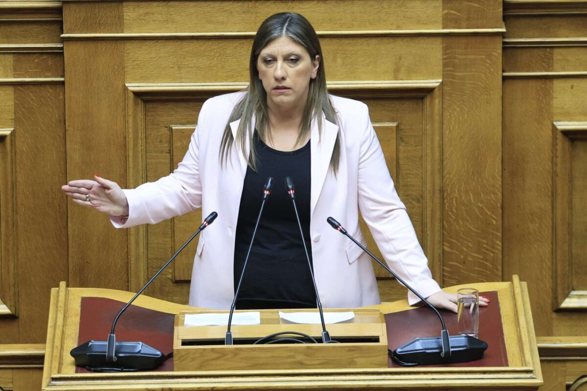 Σφοδρή κόντρα Γεωργιαδή – Κωνσταντοπούλου στη Βουλή με αφορμή ένα κρακεράκι