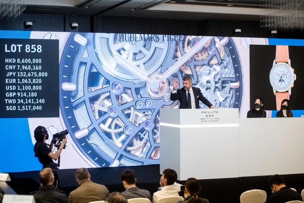 Time is money: Οι συλλέκτες «ποντάρουν» ξανά σε Rolex και Patek