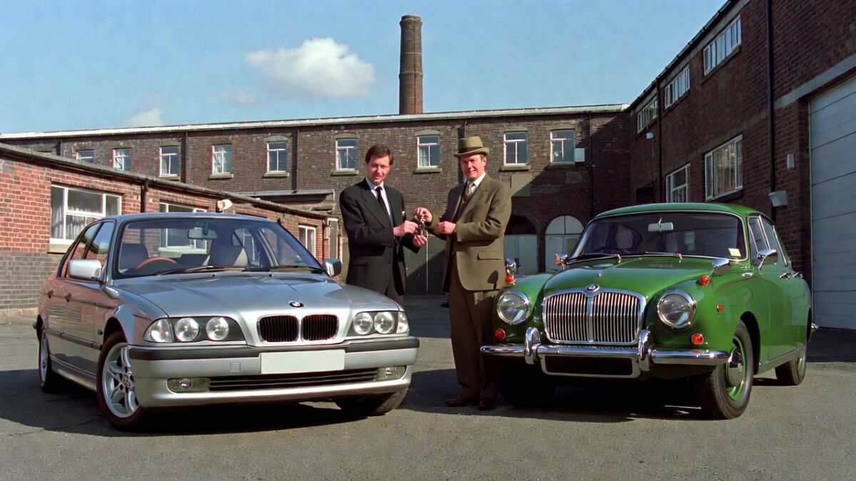 Η πτώση της Rover και το τέλος της αυταπάτης για τη βρετανική βιομηχανία