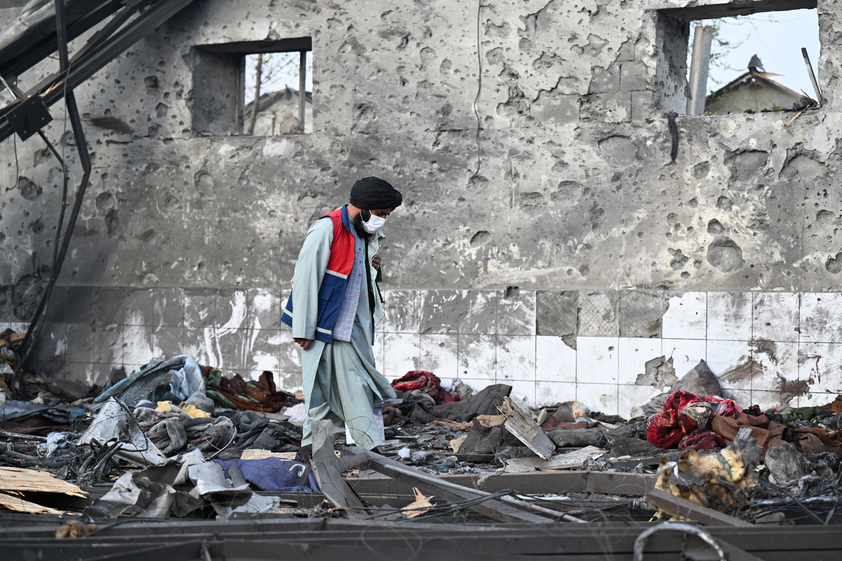 Αφγανιστάν: Τουλάχιστον 400 νεκροί από επίθεση σε κέντρο απεξάρτησης στην Καμπούλ – Χτυπήσαμε στρατιωτικούς στόχους λέει το Ισλαμαμπάντ