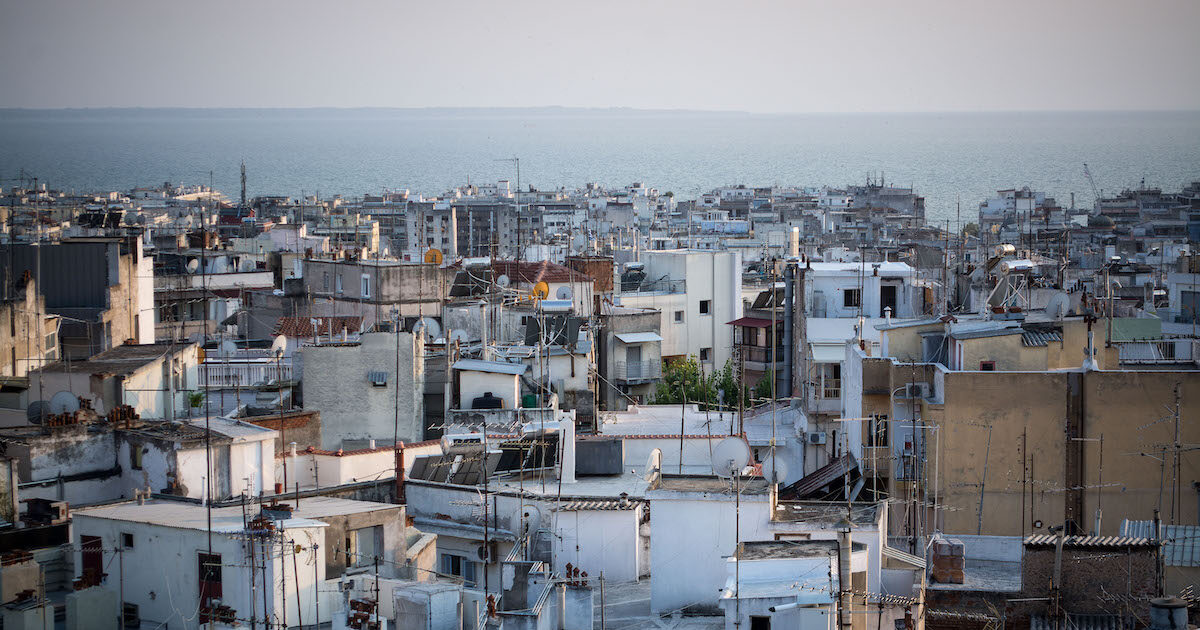 Κτηματαγορά: Μειωμένες οι εισπράξεις φόρων από τις μεταβιβάσεις αυξημένες από τις γονικές παροχές