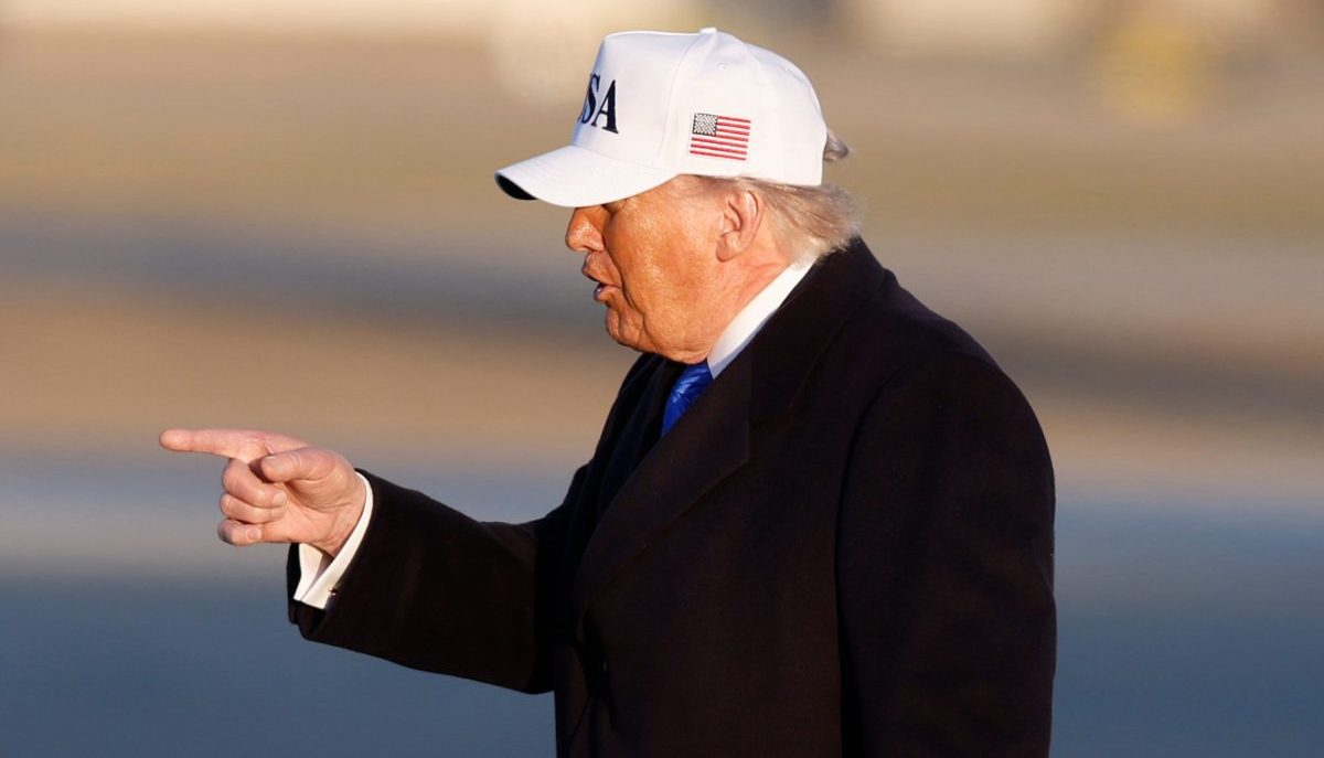 Τραμπ: Tο Ιράν έχει ηττηθεί εντελώς και θέλει συμφωνία