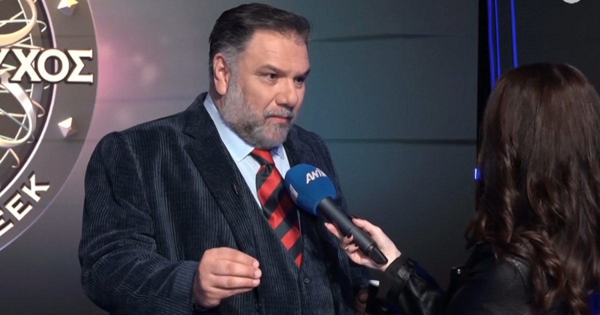 Ξέσπασε ο Γρηγόρης Αρναούτογλου για τη στρατιωτική παρέλαση στο Σύνταγμα: «Βλέπει όλος ο πλανήτης και ένας δεν έβαψε πάλι τις γραμμές»