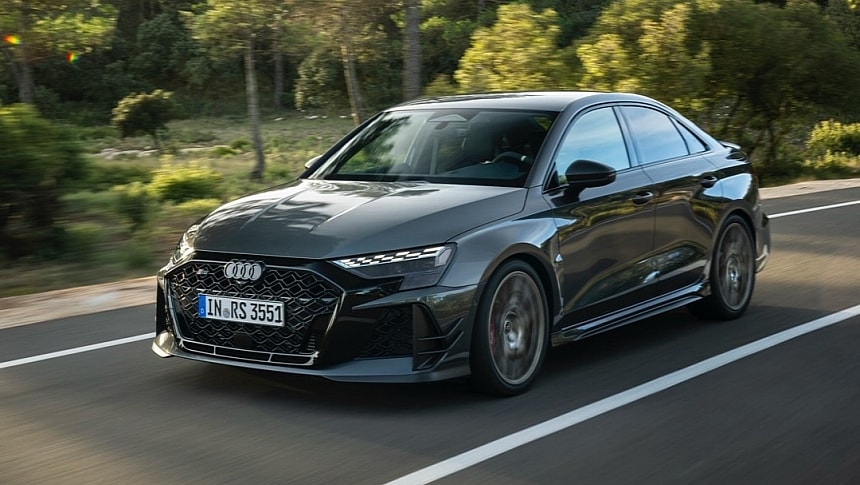 Και οι πέντε ήταν υπέροχοι: Η Audi γιορτάζει 50 χρόνια πεντακύλινδρου με το RS3 Competition Limited