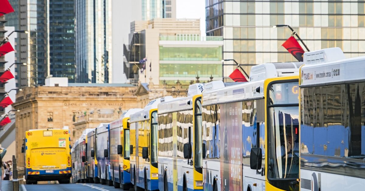 Η Αυστραλία προσφέρει δωρεάν δημόσιες συγκοινωνίες για να προστατεύσει τους πολίτες από τις αυξημένες τιμές καυσίμων