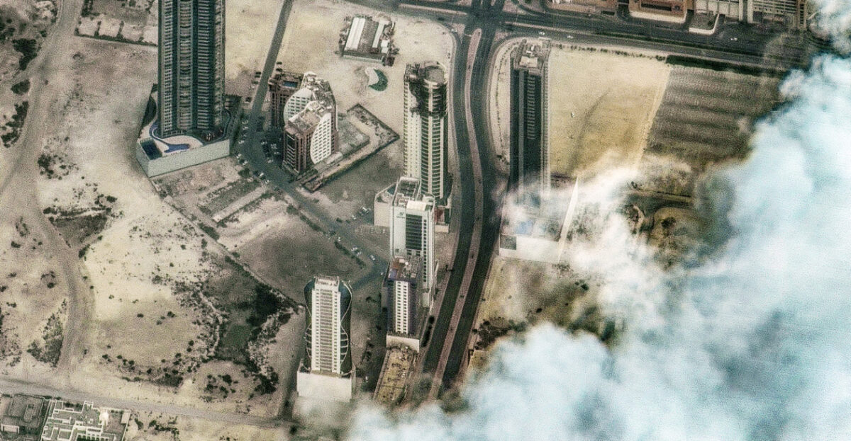 Χτυπήθηκαν πετρελαϊκές εγκαταστάσεις στο Μπαχρέιν -Η Τεχεράνη δηλώνει έτοιμη για πιθανή χερσαία επιχείρηση των ΗΠΑ