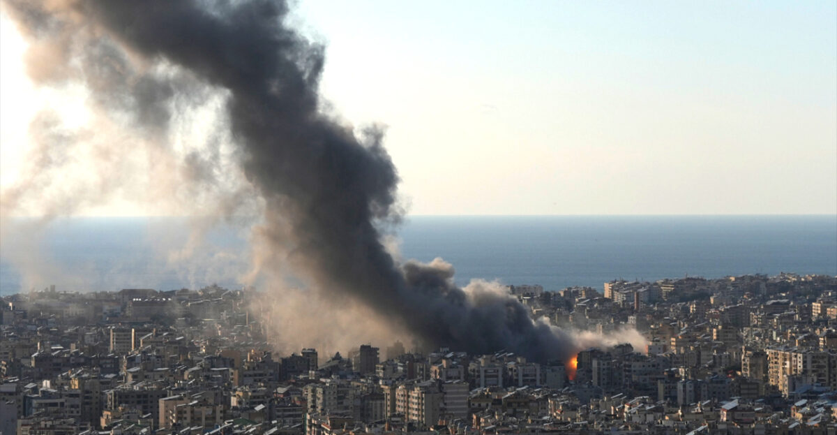 Tasnim: Ισραήλ και ΗΠΑ χτύπησαν το κτίριο όπου θα εκλεγόταν ο νέος ανώτατος ηγέτης του Ιράν