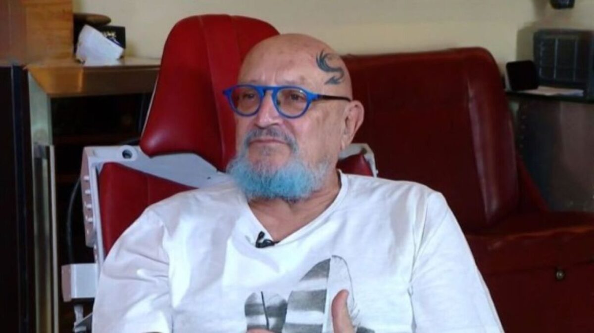 Ο Δημήτρης Αρβανίτης «δίνει» πασίγνωστο ηθοποιό: «Θα καταστραφεί η σειρά επειδή θα φύγω, μου είπε και η δεύτερη σεζόν ανέβηκε 5%»