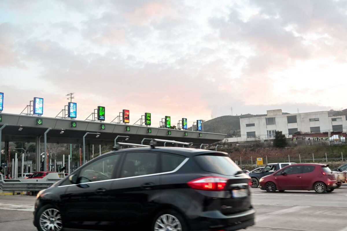 Πάσχα με το χέρι στην τσέπη: Πόσο θα πληρώσουν οι εκδρομείς για Καλαμάτα έως… Θεσσαλονίκη