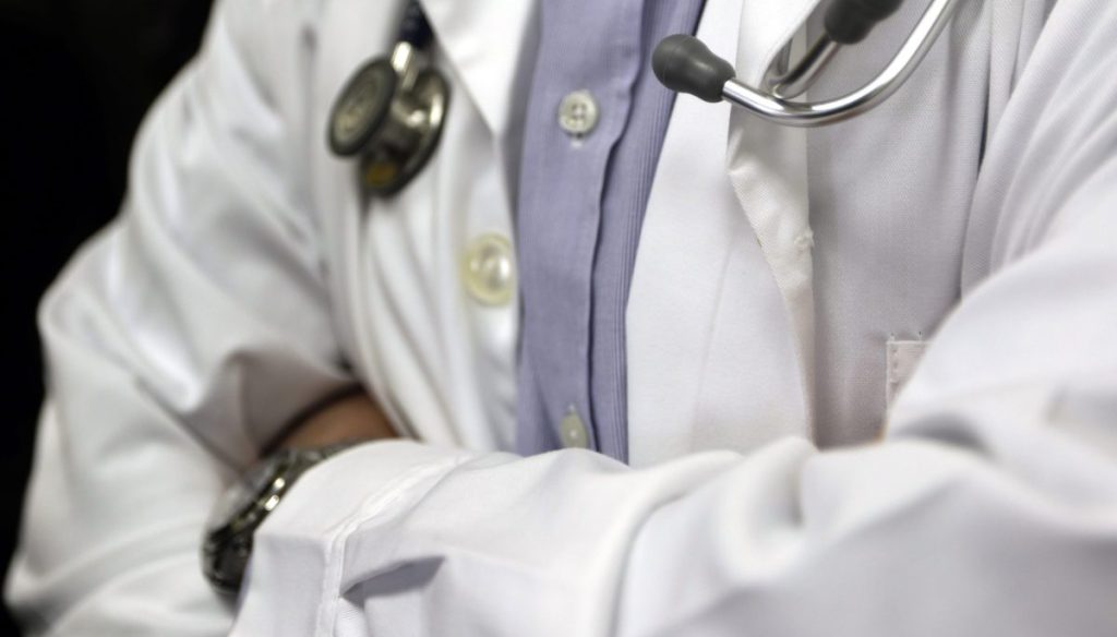 Στάση εργασίας των νοσοκομειακών γιατρών σήμερα Τετάρτη από 12:00 έως 3:00 μ.μ.