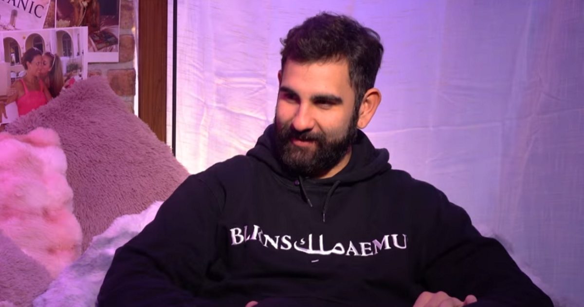 Δημήτρης Φιλιππίδης: «Δεν επιτρέπω να με βοηθάει το επίθετό μου, έχω θέσει πάρα πολύ αυστηρά όρια στον πατέρα μου»