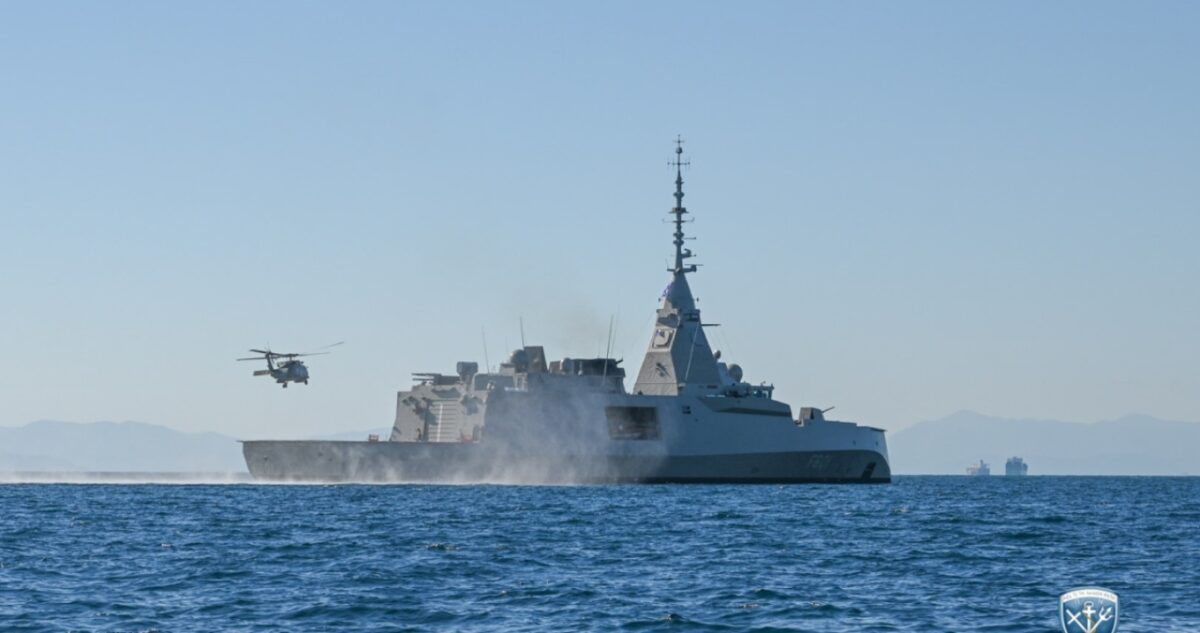 Tις φρεγάτες «Κίμων» και «Ψαρά» και ένα ζεύγος F-16 στέλνει η Ελλάδα στην Κύπρο μετά τα χτυπήματα στο Ακρωτήρι