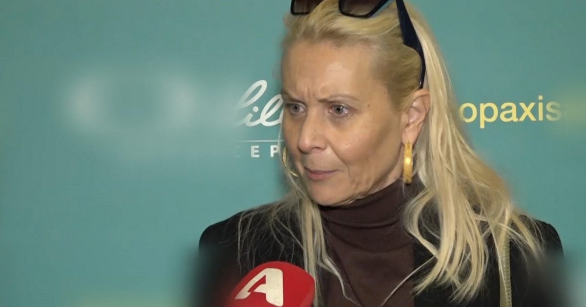 Κατερίνα Γκαγκάκη για Κώστα Δόξα και J2US: «Δεν έχει να κάνει με απομάκρυνση, έχει να κάνει με μια κοινή συζήτηση και απόφαση»