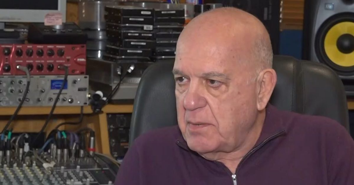 Αντώνης Γούναρης: «Ο γιος μου έχει εγκλωβιστεί στο Ομάν, δεν έχουμε καμία ενημέρωση»