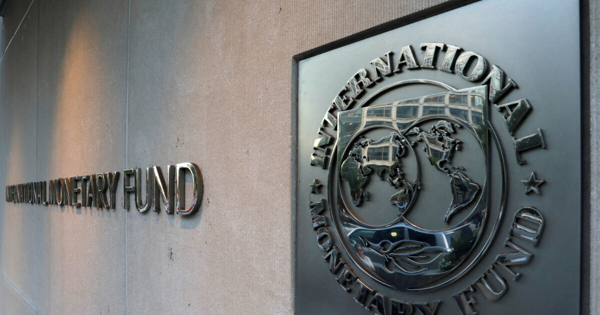 Ανάπτυξη 1,8% βλέπει το ΔΝΤ για την Ελλάδα το 2026 – Πιέσεις σε κατανάλωση και τουρισμό από τη διεθνή αβεβαιότητα