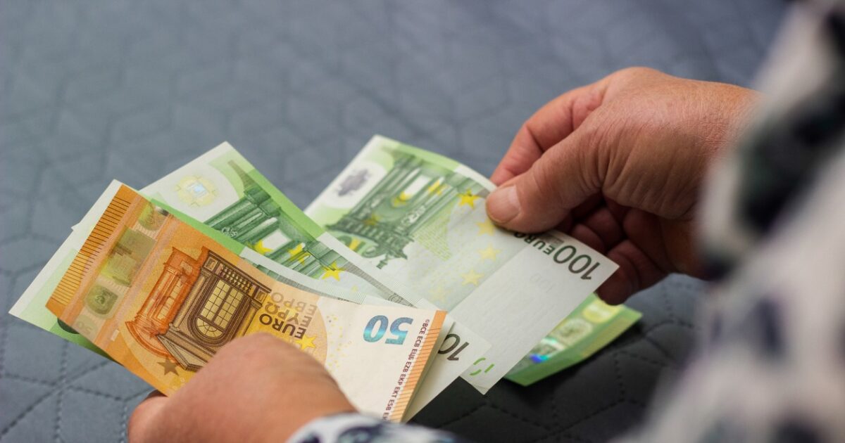 e-ΕΦΚΑ: Σήμερα τα αναδρομικά σε 1.015 συνταξιούχους – Πάνω από 2 εκατ. ευρώ το συνολικό ποσό