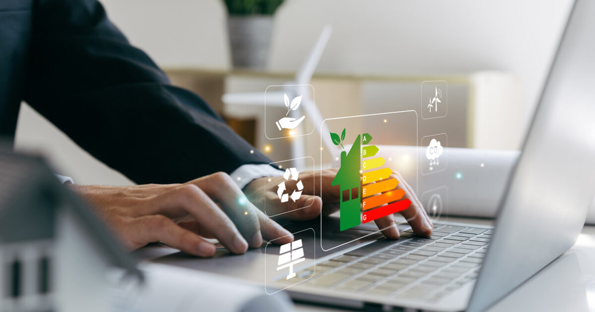 Παπαθανάσης: Νέες ενεργειακές αναβαθμίσεις δημοσίων κτιρίων μέσω ΕΣΠΑ