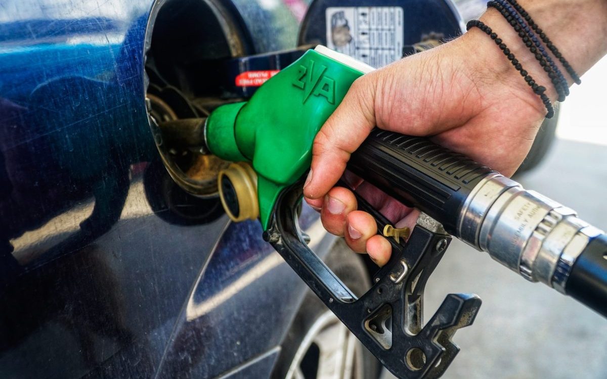 Ενδείξεις σταθεροποίησης στα καύσιμα – Αναμένεται μικρή υποχώρηση στην τιμή της βενζίνης