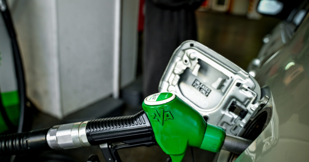 Προ των πυλών η ψήφιση της ΠΝΠ για το Fuel pass – Πήρε την έγκριση της Επιτροπής Οικονομικών της Βουλής