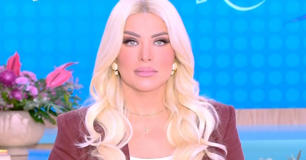 Κατερίνα Καινούργιου: «Δεν με έχει πιέσει κανείς να είμαι εδώ, έρχομαι με χαρά – Θα σταματήσω κάποια στιγμή την άλλη εβδομάδα»