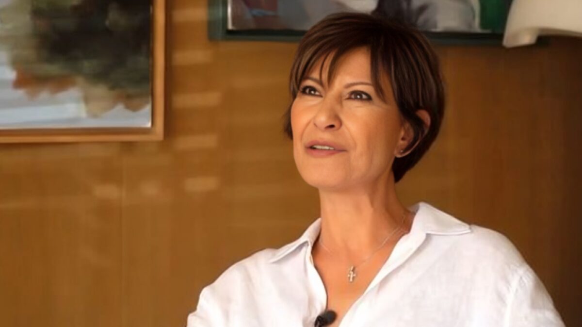 Κωνσταντίνα για Νότη Σφακιανάκη: «Έλεγαν ότι με έριξε στη συνεργασία μας και στενοχωριόμουν, είπε τότε ότι δεν θυμόμουν τα λόγια»»