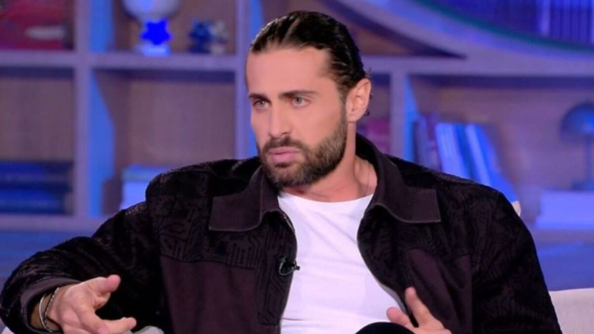 Κωνσταντίνος Βασάλος για Ευρυδίκη Βαλαβάνη: «Είναι τραγικό ότι ρώτησαν για μένα, έχει προχωρήσει τη ζωή της»