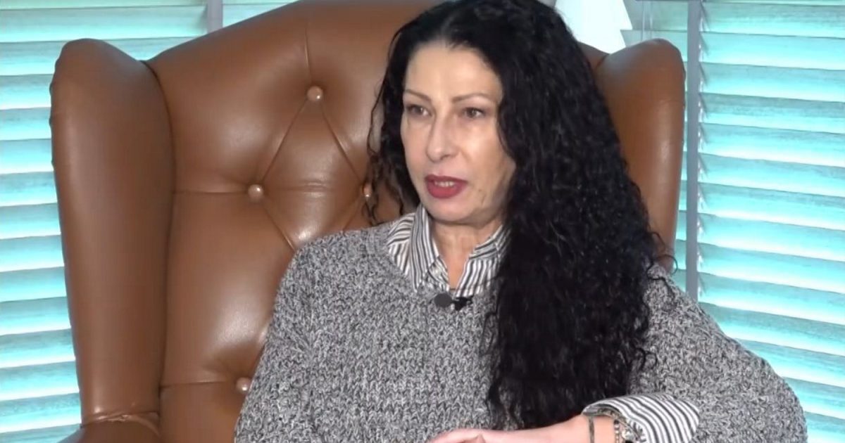 Ντέσσυ Κουβελογιάννη για Αγγελική Ηλιάδη: «Έβγαινε και έλεγε ότι ήταν απόφαση της να είναι μόνο στον στενό κύκλο του Λαζαρίδη»