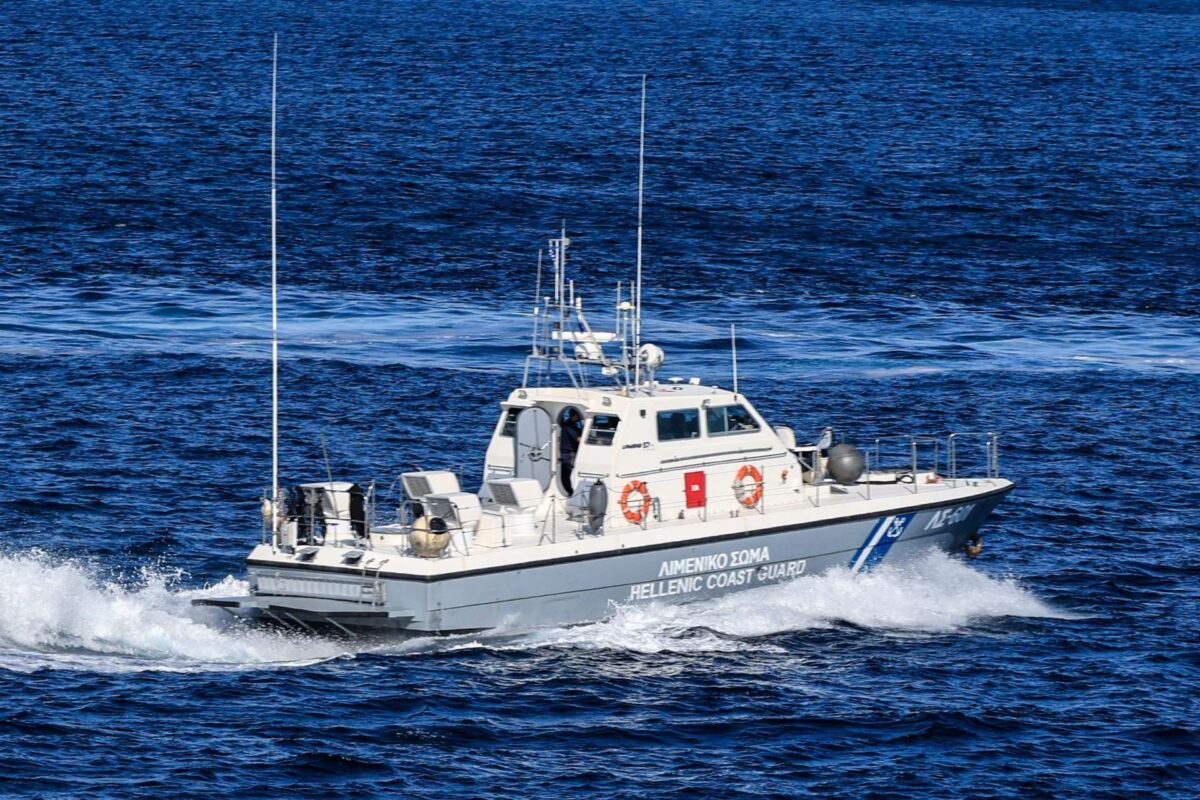 Κρήτη: Διασώσεις μεταναστών σε δύο επιχειρήσεις νότια της Γαύδου και των Καλών Λιμένων