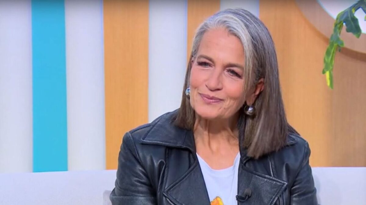 Η Λουκία Παπαδάκη για το διαζύγιο της: «Έχω κάνει εκατομμύρια λάθη και θα τα κάνεις και συ, είπα στον γιο μου»